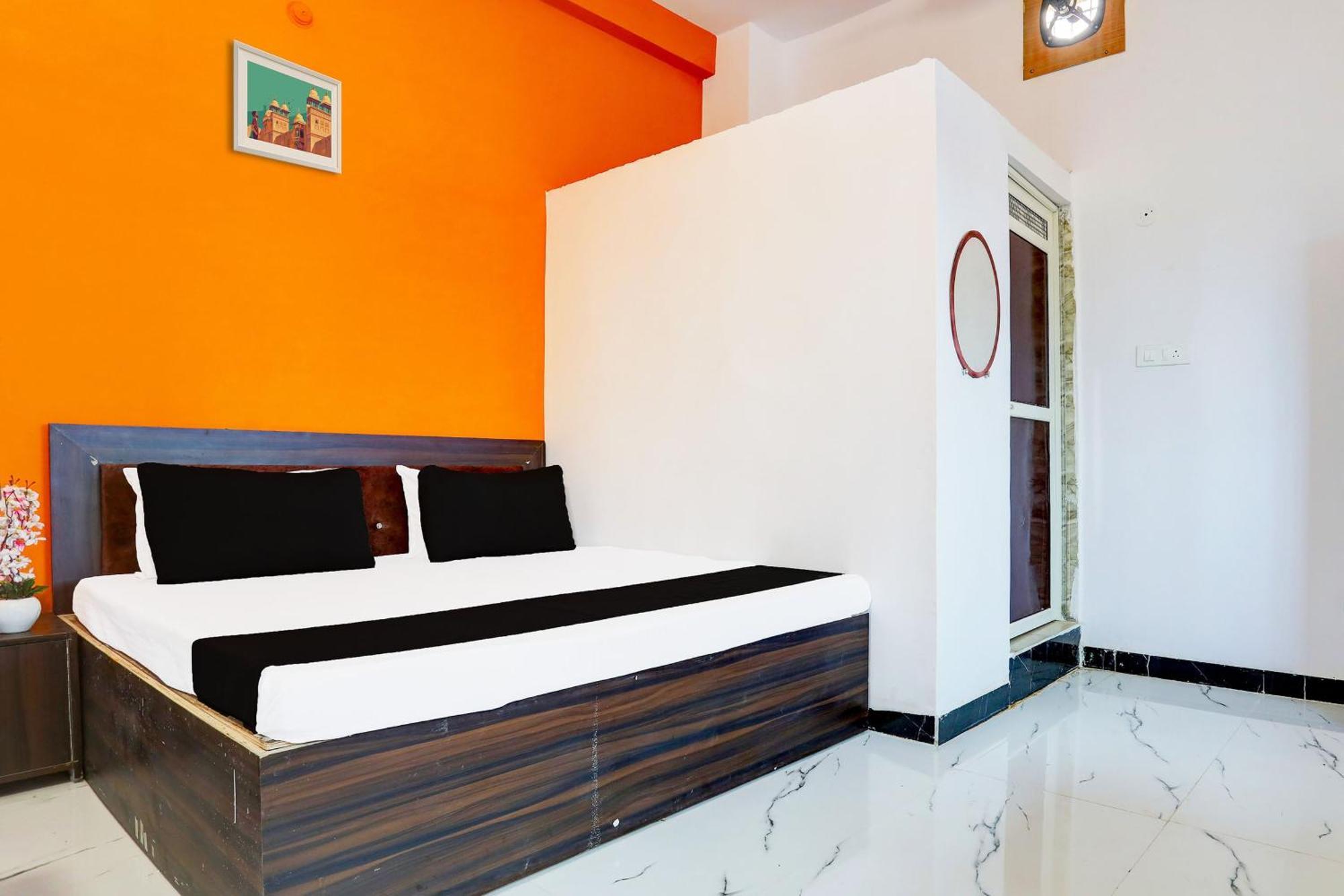 Spot On Mg Plaza Hotel Jabalpur Exterior foto